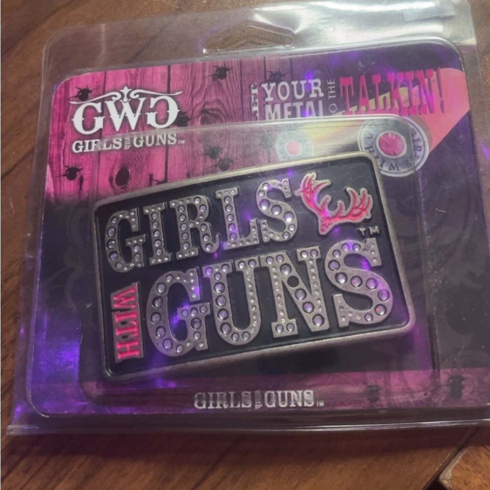 brand new never worn girls with guns,